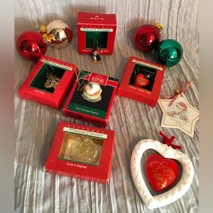 Vintage 1980s 7 HALLMARK & Precious Moments mini tree ornaments & 2 regular size